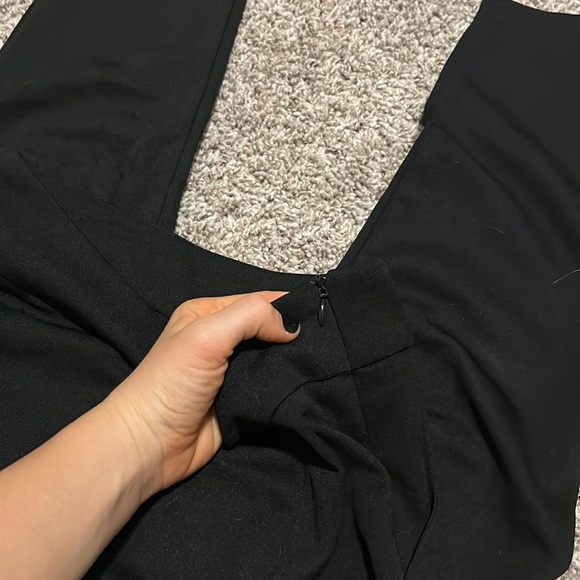 Black skinny button tapered dress pants - Picture 4 of 4